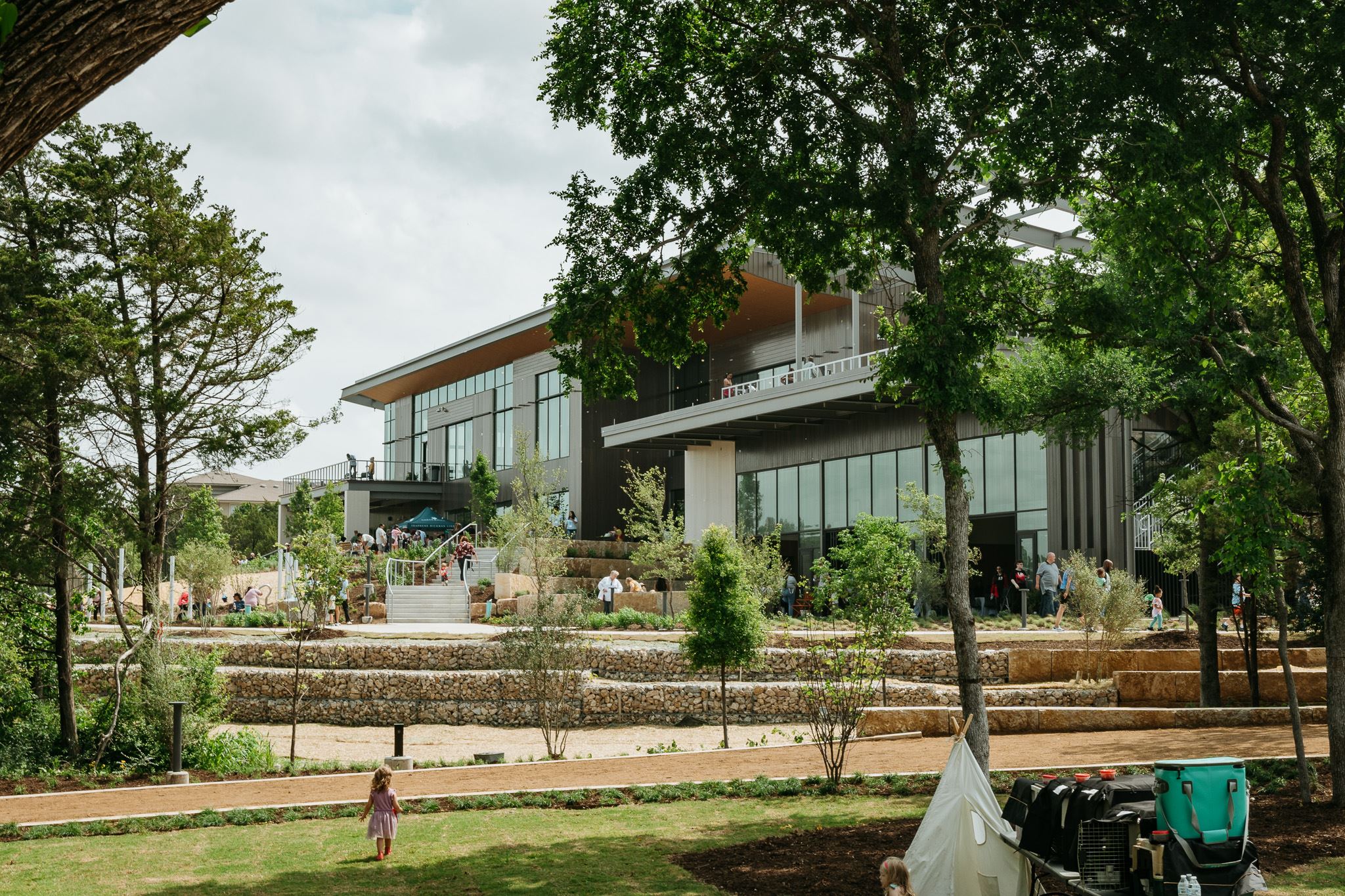 Guests enjoying the Traphene Hickman Library and Signature Park.